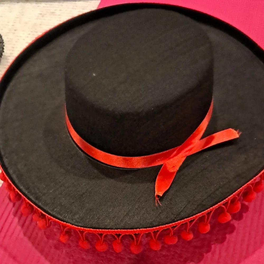 Spanish Style Black and Red Pom-Pom Women's Hat - Picture 4 of 11